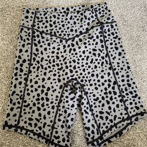 Balance Athletica Ascend Snow Leopard Biker Shorts
